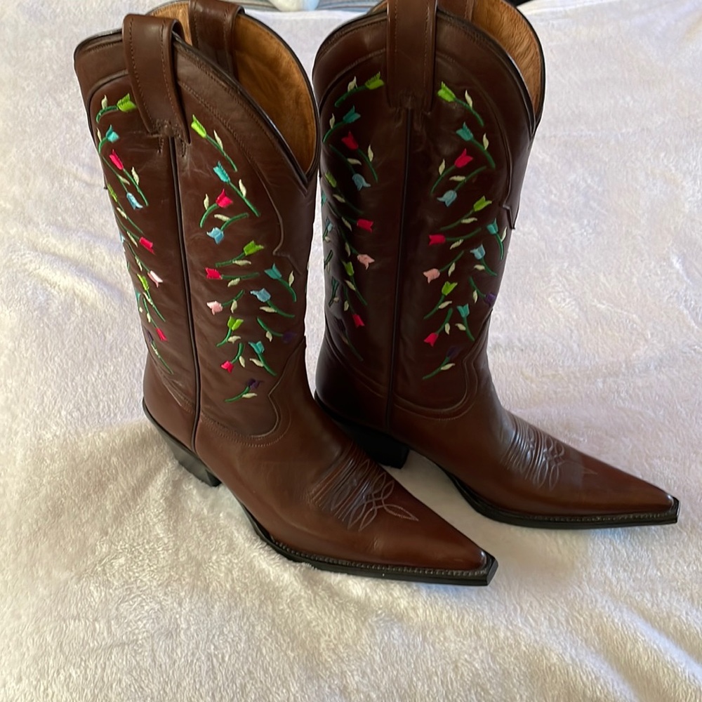 Lane Fine Boots. New - never worn. SZ 7.5